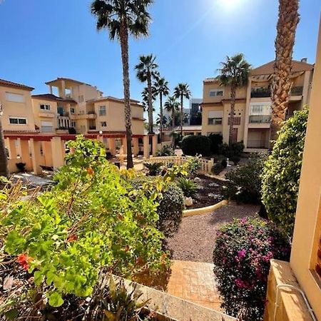Beautiful 1 Bedroom Apartment In Albir Альбир Экстерьер фото