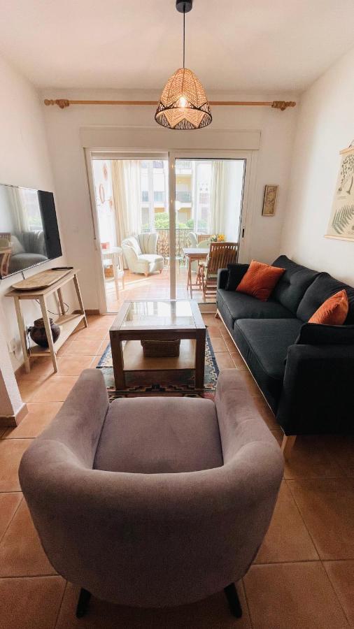 Beautiful 1 Bedroom Apartment In Albir Альбир Экстерьер фото