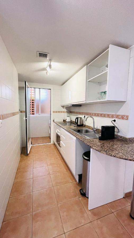 Beautiful 1 Bedroom Apartment In Albir Альбир Экстерьер фото