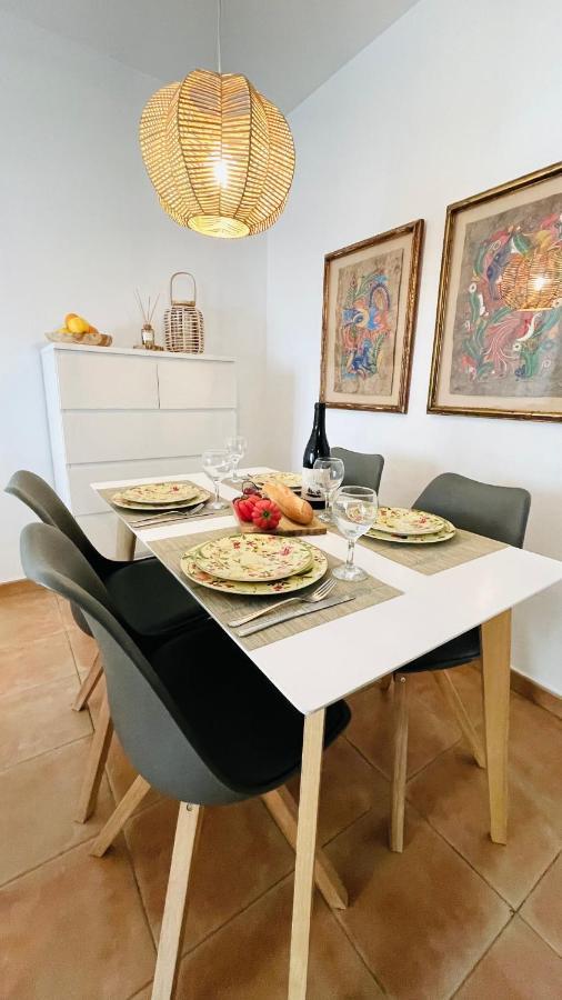 Beautiful 1 Bedroom Apartment In Albir Альбир Экстерьер фото
