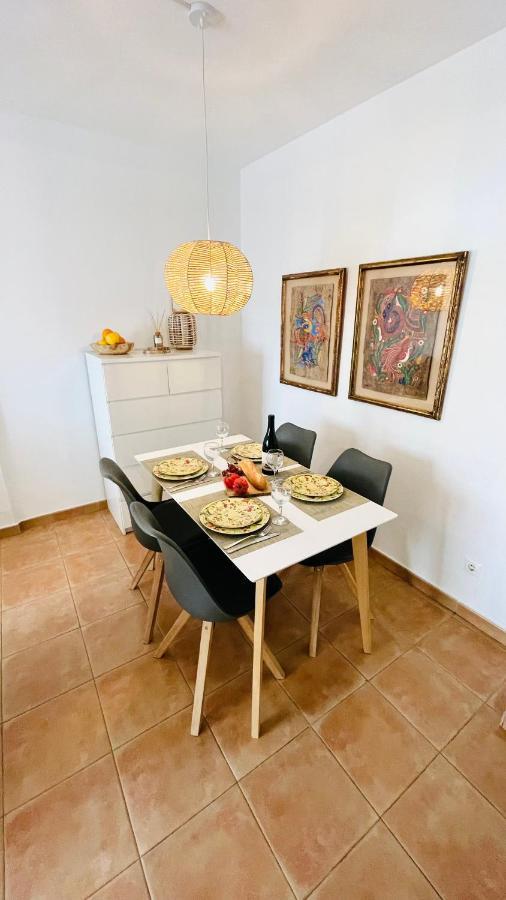 Beautiful 1 Bedroom Apartment In Albir Альбир Экстерьер фото