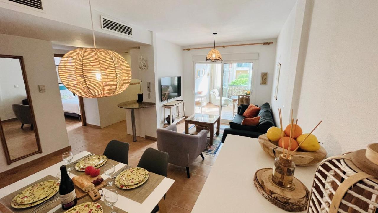 Beautiful 1 Bedroom Apartment In Albir Альбир Экстерьер фото