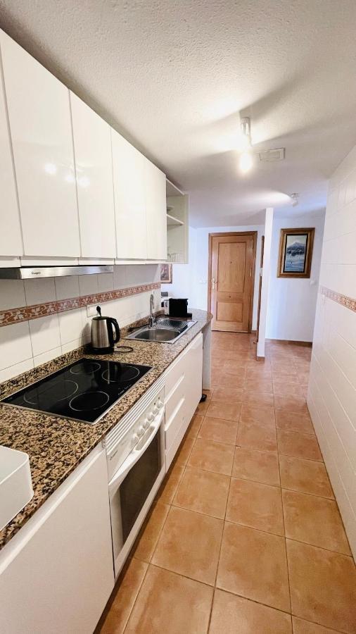Beautiful 1 Bedroom Apartment In Albir Альбир Экстерьер фото