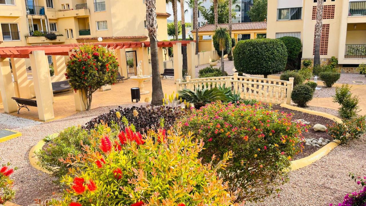 Beautiful 1 Bedroom Apartment In Albir Альбир Экстерьер фото